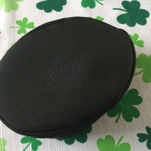 Black Beats Carrying Case